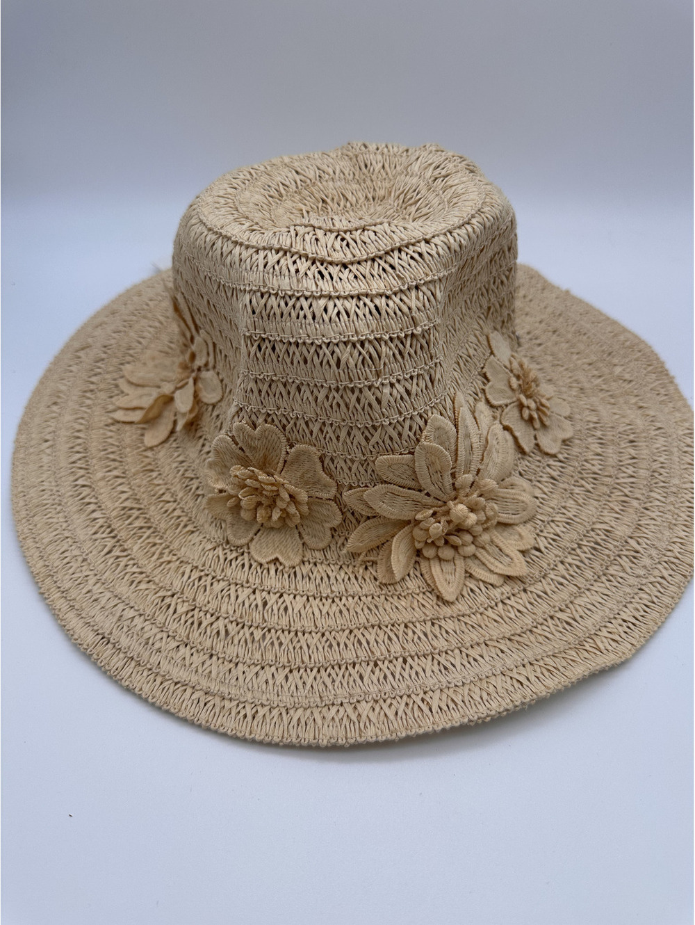 Steve Madden Natural Paper Yarn Sun Hat with Floral Details